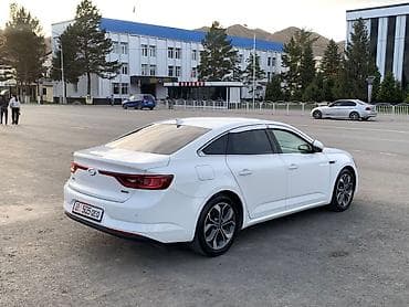Продажа авто: Renault SM6: 2019 г., 2 л, Вариатор, Газ, Седан — 5