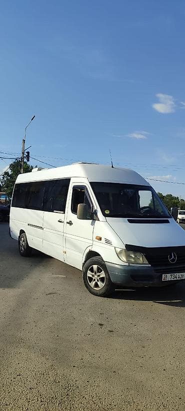 а 10 с: Mercedes-Benz Sprinter пассажирский микроавтобус (длинная база — 3