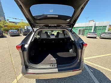 ворсовые полики: Toyota RAV4: 2023 г., 2.5 л, Автомат, Гибрид, Кроссовер — 9