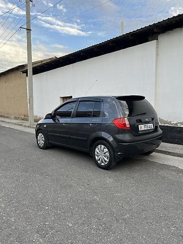 Транспорт: Hyundai Getz: 2005 г., 1.6 л, Механика, Бензин, Хэтчбэк — 7