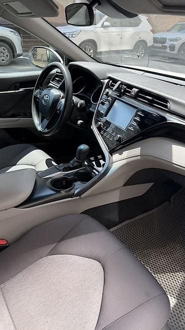 Продажа авто: Toyota Camry: 2018 г., 2.5 л, Автомат, Бензин, Седан — 3