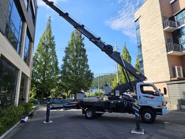 домкрат гидровлический: Автовышка, Hyundai, 2012 г., 28 м — 2