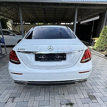 mers e124: Mercedes-Benz E-Class: 2019 г., 2 л, Автомат — 2