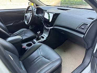 tesla y: BYD E5: 2019 г., Электромобиль, Седан — 10