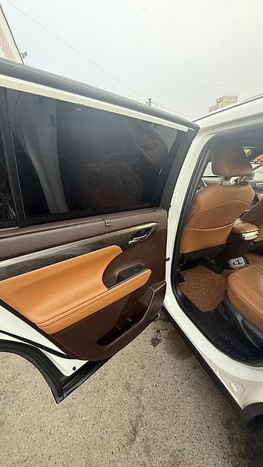 lexus 47: Toyota Highlander: 2020 г., 2.5 л, Автомат, Гибрид, Кроссовер — 3