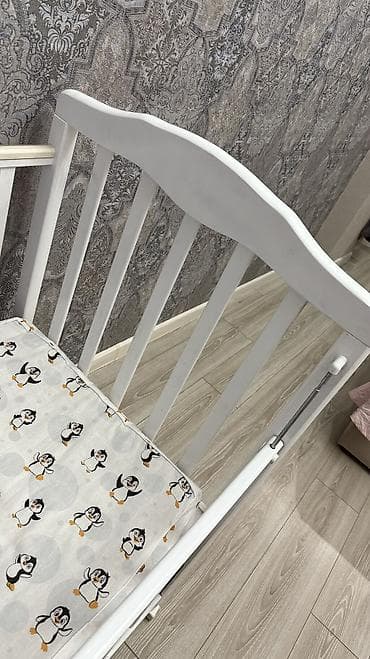 Керебеттер: Керебет, Колдонулган, Кыздар үчүн, Балдар үчүн, Матрас, Жыгач, Өзү алып кетүү — 1