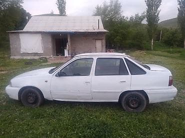химия авто: Daewoo Nexia: 1996 г., Лифтбек — 4
