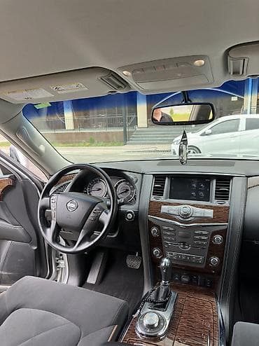 byd 5: Nissan Patrol: 2019 г., 5.6 л, Бензин, Внедорожник — 7