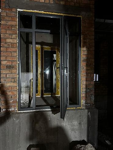 Пластиковое окно на заказ, Тип окна: Фасадные, Декоративные особенности: Фрамуга, Без установки, Без рассрочки