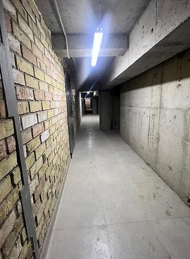 продажа гаражей бишкек: Продажа офисов 116 м², Без ремонта, Без мебели, Многоэтажное здание, Цокольный этаж этаж — 5