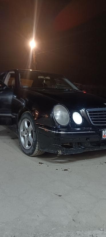 дверные карты w211: Mercedes-Benz E-Class: 2001 г., Седан — 3