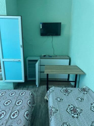 снять в аренду комнату в общежитии: 30 кв. м, Эмереги менен — 7