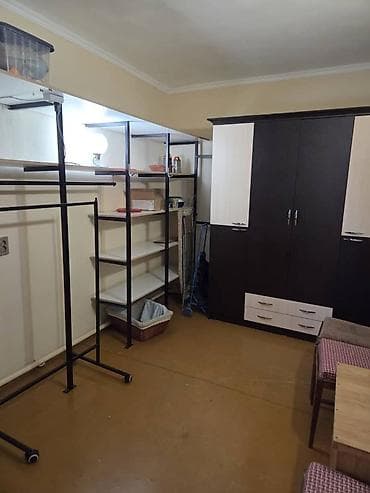 матросова: 60 м², 3 комнаты — 2