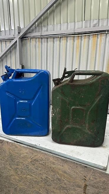 бутыль 20л: Канистра 20 л — 2