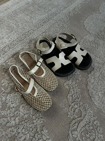 Босоножки, сандалии, шлепанцы: В одни руки Детские сандали и балетки размер 31,32 В хорошем состоянии — 1