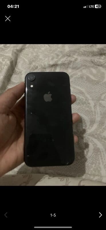 ТВ и видео: IPhone Xr, Б/у, 64 ГБ, Черный, Зарядное устройство, Защитное стекло, Чехол, 76 % — 1