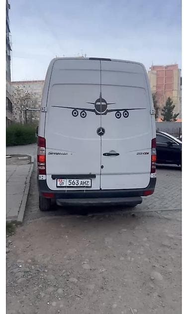 sprinter 4wd: Mercedes-Benz Спринтер: 2011 г., 2.7 л, Механика, Дизель, Фургон — 2