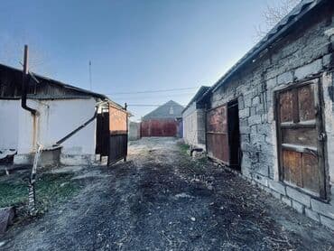 купить туалетный столик с зеркалом и подсветкой бу: Продаётся частный дом! в центре Сокулука. Адрес: Сокулукский р-н, ул — 3