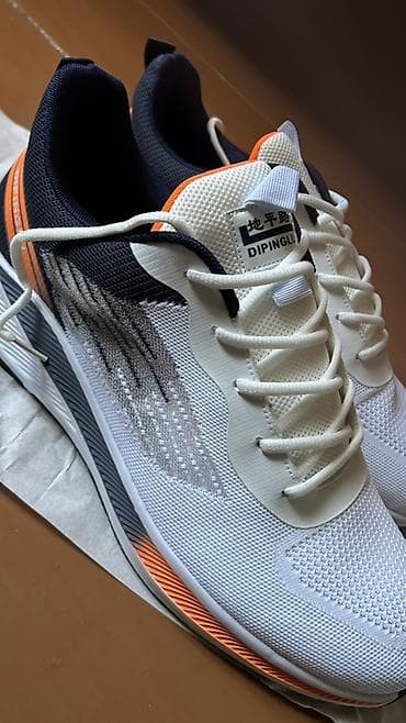 жен красовки: Мужские кроссовки, 52, Новый, цвет - Белый — 3