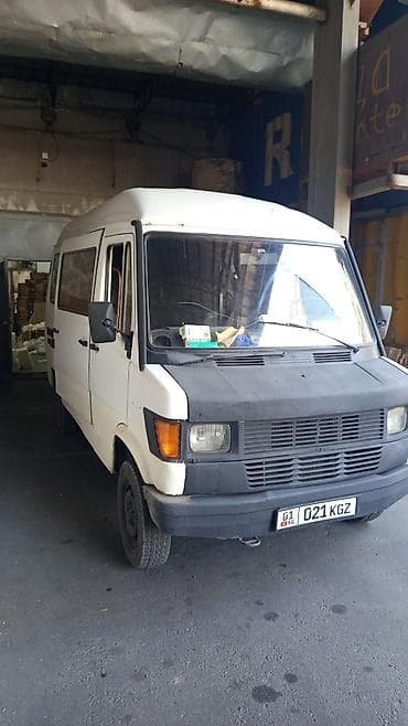сапок двухскат: Mercedes-Benz T1: 1992 г., 2.9 л, Механика, Дизель, Бус — 5