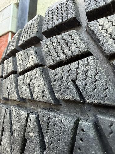 70: Шины 275 / 70 / R 16, Зима, Б/у, Комплект, Легковые, Япония, Bridgestone — 4