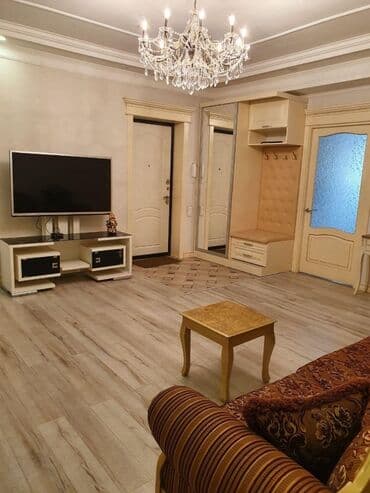 долгосрочная аренда квартира бишкек филармония: 4 комнаты, Риэлтор, Без подселения, С мебелью полностью — 3