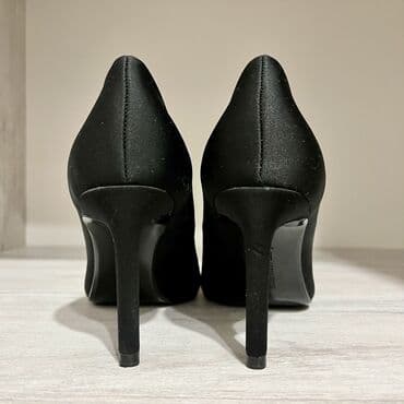 ecco 42: Туфли, 36, Stradivarius, Б/у, цвет - Черный, Платная доставка, Бесплатная доставка, Самовывоз — 3