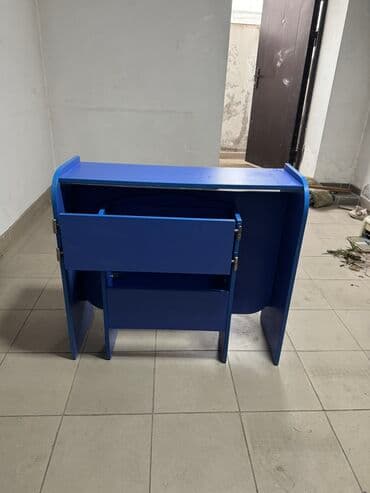 рабочий стол: Комплект парты и стула, Б/у, Самовывоз, цвет - Синий — 5