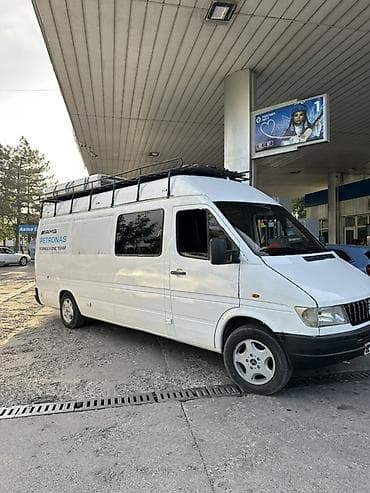 чанган юни с: Mercedes-Benz Спринтер: 1998 г., Фургон — 3