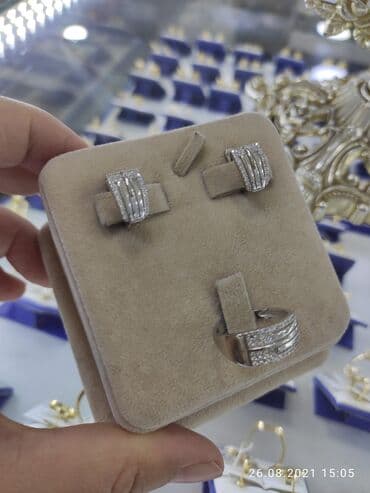 эксклюзивные свадебные пригласительные: 2200сом Серебро пробы 925 Размеры имеются Есть доставка по городу и — 1