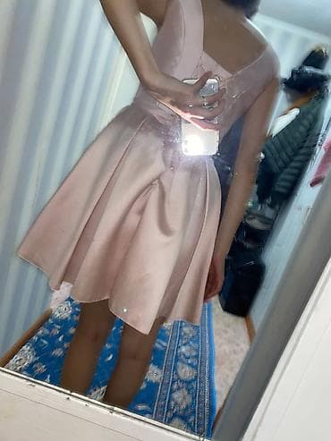 Жеке буюмдар: Кече көйнөгү, Коктейл, Кыска модель, Атлас, Жеңдери жок, Далысы ачык, M — 2