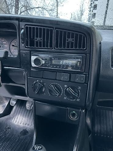 бампер на пасат б3: Volkswagen Passat: 1988 г., 1.8 л, Механика, Бензин, Седан — 9