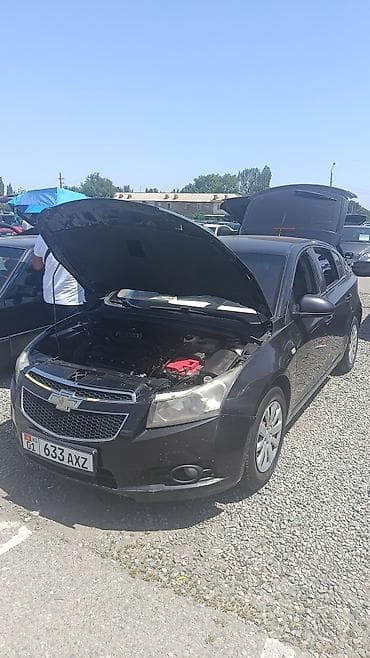 cruze: Chevrolet Cruze: 2012 г., 1.6 л, Автомат, Газ, Хэтчбэк — 8
