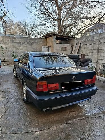 mers e63: BMW 5 series: 1992 г., Седан — 2