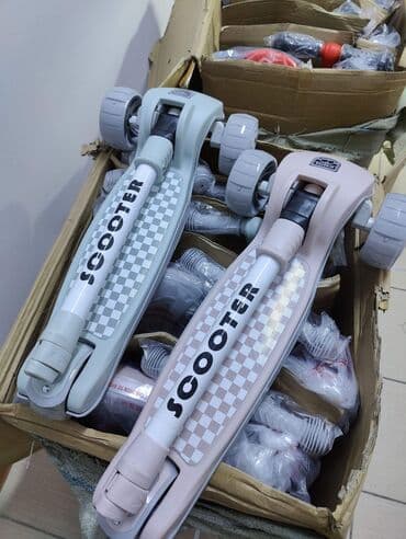 универсальные трехколесные коляски: Детский самокат, Трёхколёсный, Новый — 11