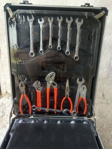 набор ключей в чемодане цена: Продаю Набор Инструментов 186 Pcs "Чемодан" Набор Абсолютно новый! — 5