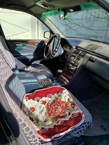 crv 2001: Mercedes-Benz E-Class: 2002 г., 2.6 л, Механика, Бензин, Седан — 6