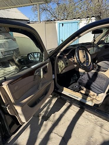 Транспорт: Mercedes-Benz E-Class: 2002 г., 3.2 л, Автомат, Бензин, Седан — 3