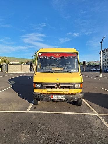 поддон мерседес: Легкий грузовик, Mercedes-Benz, Стандарт — 5