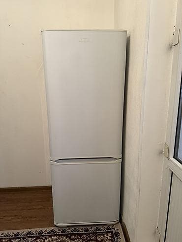 Холодильник Atlant, Б/у, Двухкамерный