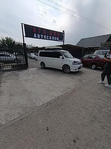 Honda Stepwgn: 2003 г., 2 л, Автомат, Бензин, Минивэн