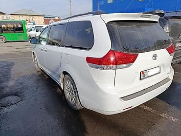 Унаа сатуу: Toyota Sienna: 2011 г., 3.5 л, Автомат, Бензин, Вэн/Минивэн — 3