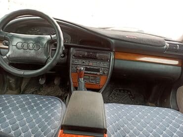 срочно в связи с переездом: Audi S4: 1992 г., 2.6 л, Механика, Бензин, Универсал — 4