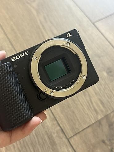 Фото жана видеокамералар: Беззеркальная камера Sony ZV‑E10 с объективом SIGMA 18–50mm F2.8 DC DN — 8