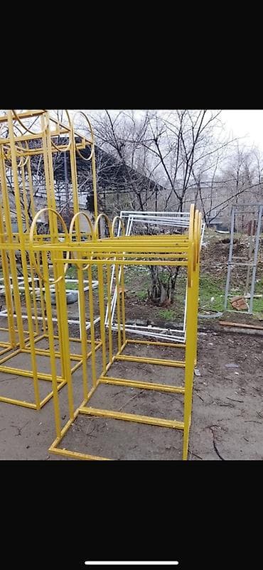 сдаю готовый бизне: Продается кронштейны новые для бутика по вопросам писать в ватсап — 2