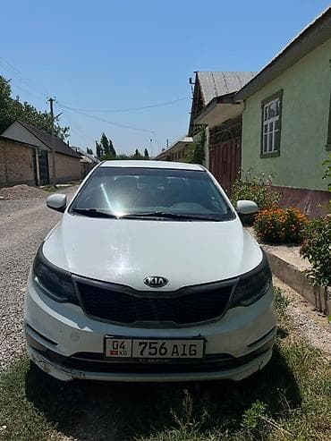 byd bot 384: Kia Rio: 2016 г., Седан — 1