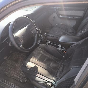 audi a8 d2: Audi 100: 1991 г., 2 л, Механика, Бензин — 5