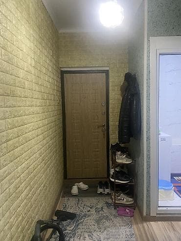 продаю 1ком квартиру: 1 комната, 37 м², 105 серия, 5 этаж, Косметический ремонт — 3