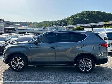 2020: Ssangyong Rexton: 2020 г., Внедорожник — 9