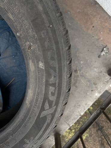 зимние шины r 15: Продаю Б/У шины 165/65 R14 - 2 шт - Сезонность: зимняя (значок — 3